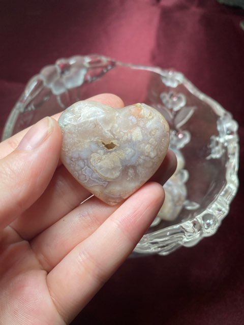Medium Flower Agate Heart Carving