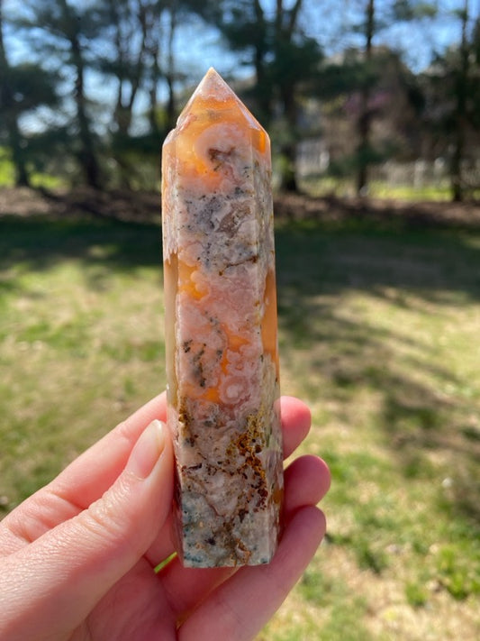 Large Flower Agate Tower