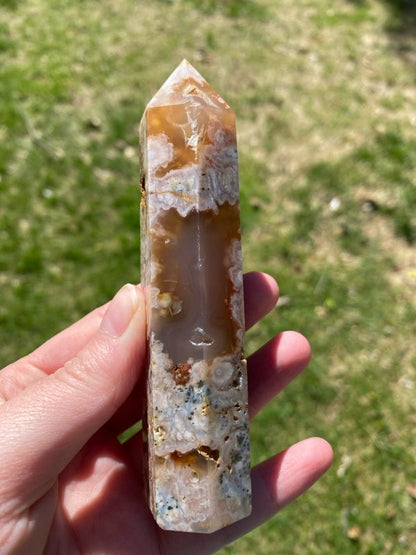 Large Flower Agate Tower