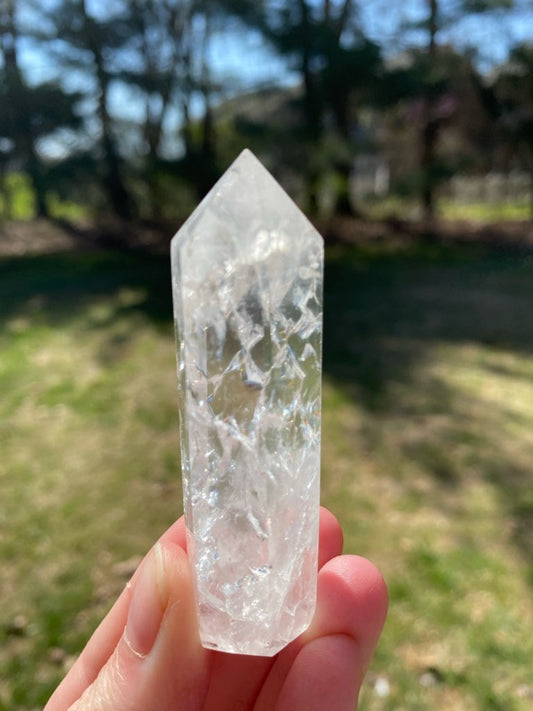 Small Crackle Quartz Tower